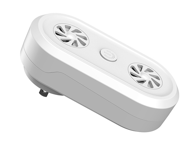 Dual-Speaker Ultrasonic Pest Repeller
